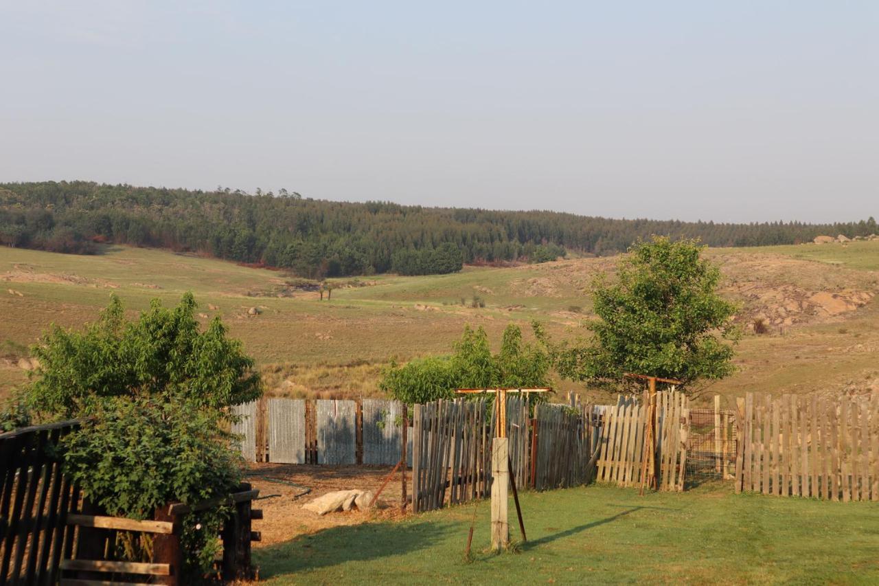 Rocks & Roses Farm Stay Lochiel Exterior foto